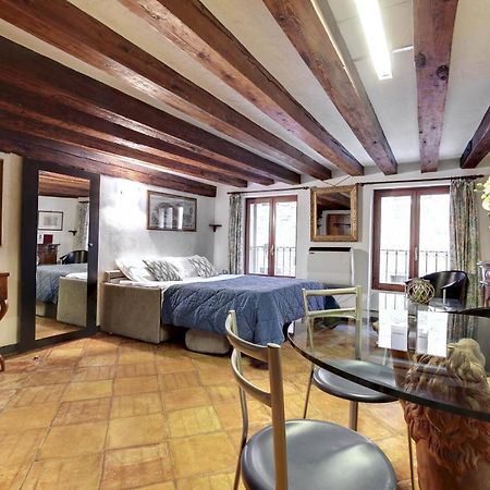 Canal View Suite In Rialto By Wonderful Italy Венеція Екстер'єр фото