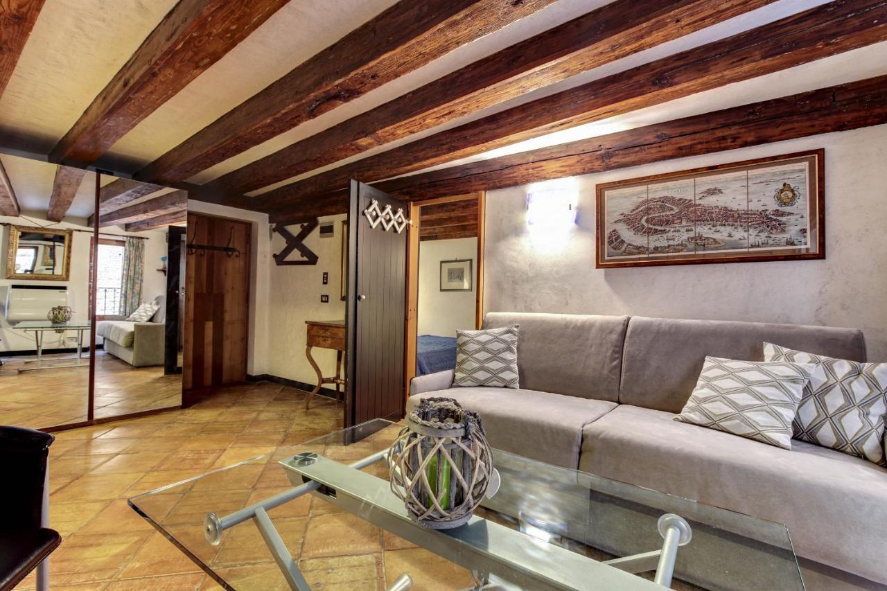 Canal View Suite In Rialto By Wonderful Italy Венеція Екстер'єр фото