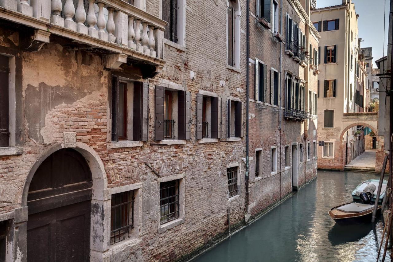 Canal View Suite In Rialto By Wonderful Italy Венеція Екстер'єр фото